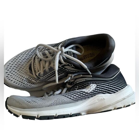 Brooks Women’s Launch 5 Running Shoes - Picture 7 of 8